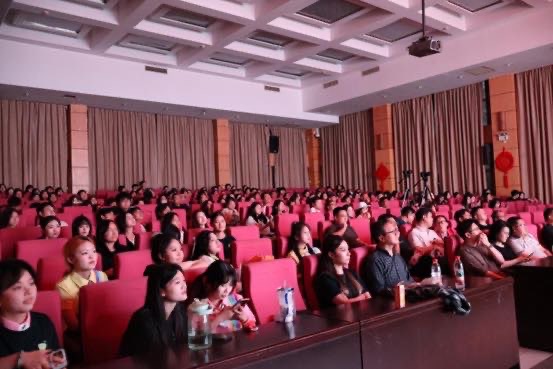 展映晚会活动现场。供稿单位供图